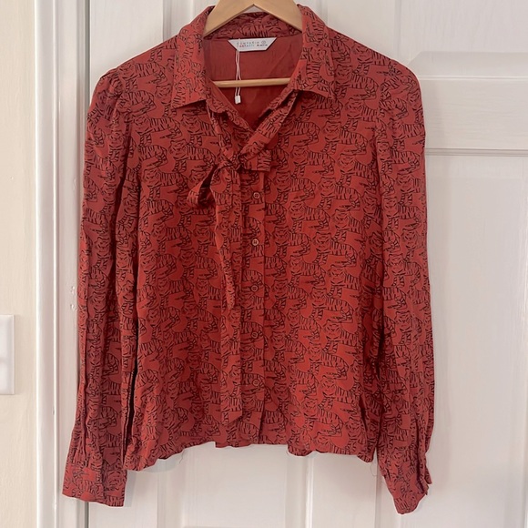 Tiger print orange blouse with tie - Picture 1 of 4